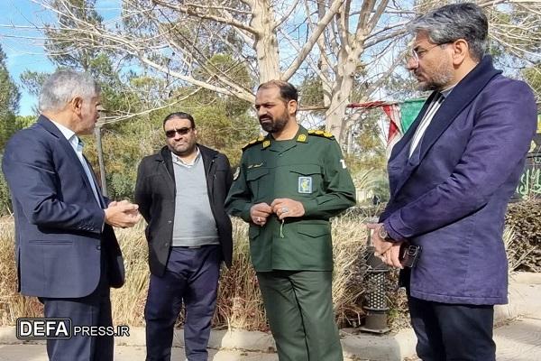 بازدید مدیرکل و معاون هنری حفظ آثار استان یزد از یادمان‌های شهید گمنام در اردکان+تصاویر