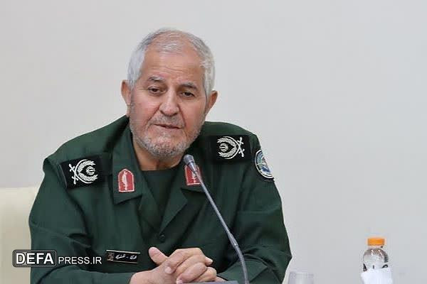 قرارگاه هفته مقاومت در دستگاه‌های اداری تشکیل شود