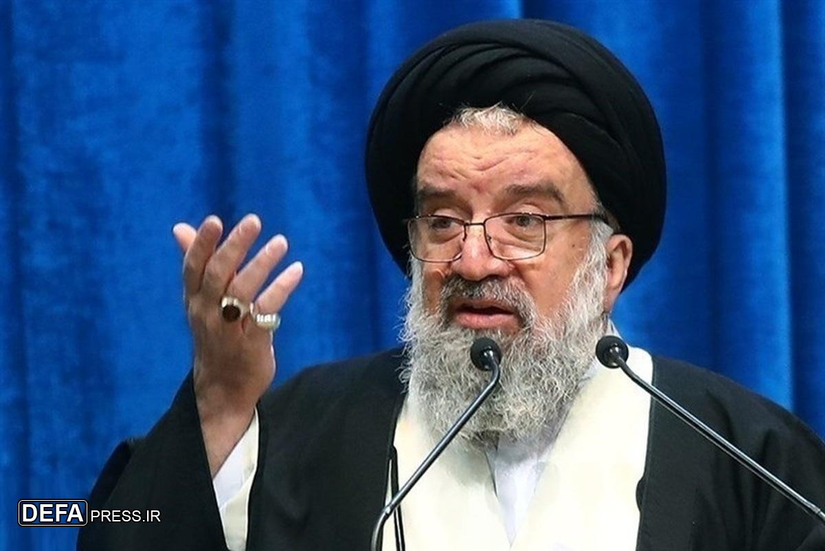 آیت‌الله خاتمی: ناکامی فتنه ۸۸ با حضور به وقت و با شکوه مردم/مردم اهل بصیرت علمدار حق هستند