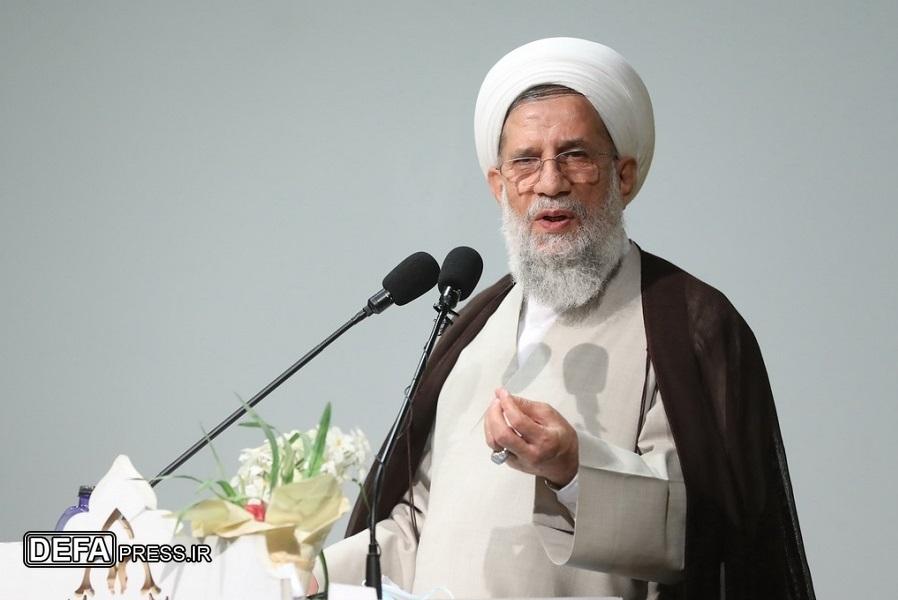 حجت الاسلام محمدحسنی: حماسه ۹ دی از پیوند ناگسستنی مردم با نظام اسلامی رونمایی کرد/ با رویش کانون مقاومت در سوریه ماه عسل اشغالگران به زهر تبدیل خواهد شد
