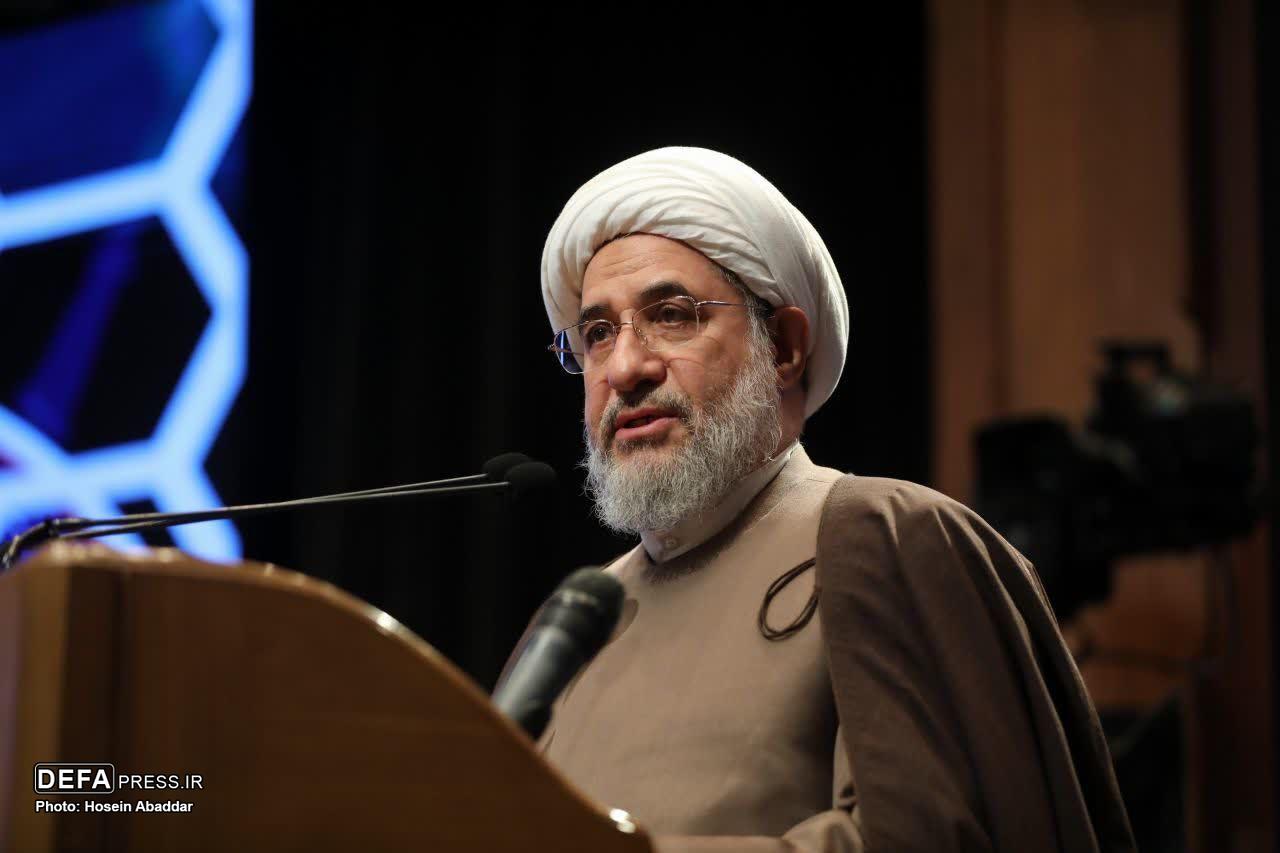 آیت‌الله اراکی: باید جلوی سوءاستفاده از هوش مصنوعی گرفته شود