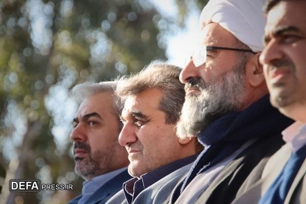 تصاویر/ صبحگاه مشترک نیروهای مسلح سمنان به مناسبت دهه فجر