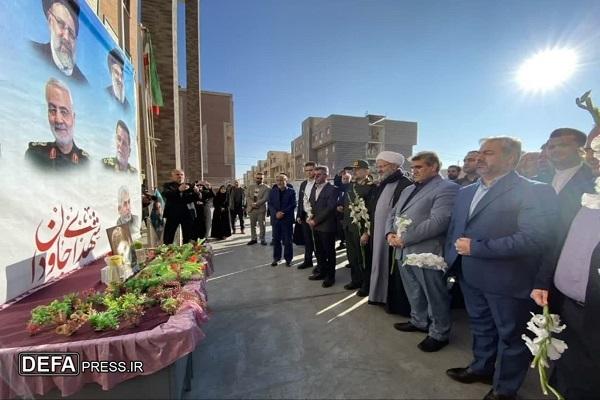آیین نواختن زنگ انقلاب اسلامی در مدارس استان سمنان