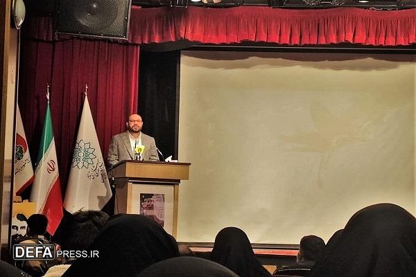 مدیر انتشارات ۲۷ بعثت: «ستاره می‌بارید» کتابی صمیمی است که فضای دهه ۶۰ را به تصویر می‌کشد