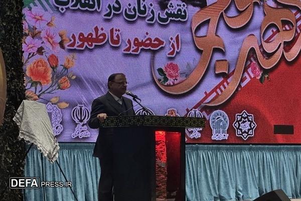نقش بانوان در انقلاب اسلامی بی‌بدیل و غیرقابل انکار است