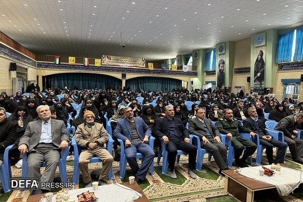 نقش بانوان در انقلاب اسلامی بیبدیل و غیرقابل انکار است نقش بانوان در انقلاب اسلامی بیبدیل و غیرقابل انکار است