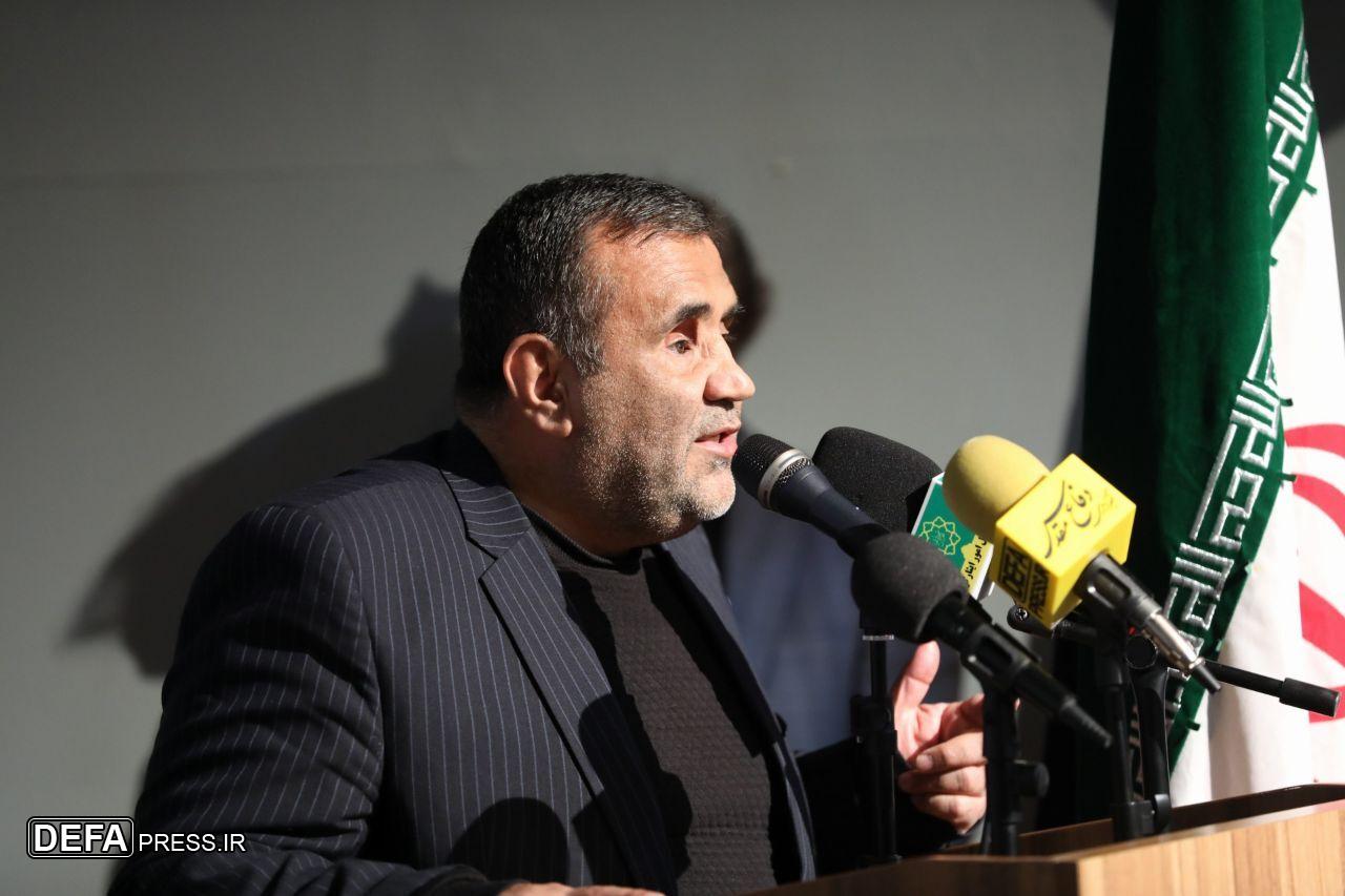 کیانی: نسل جدید بایستی از اتفاقات نسل گذشته باخبر شود/ حضور هنرمندان کشور‌های دیگر در کنگره‌های مقاومت فهم متقابلی به‌وجود می‌آورد