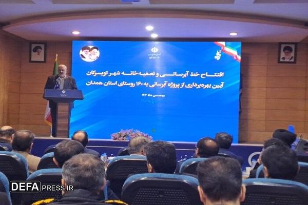 علی‌آبادی: تجهیزات مورد نیاز در حوزه فناوری انرژی را به کشورهای اطراف صادر می‌کنیم