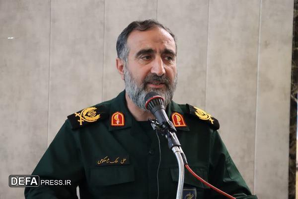 انقلاب اسلامی ما نیز ریشه در عاشورا دارد/پاسداران کاری کردند که انقلاب اسلامی ماندگار شد