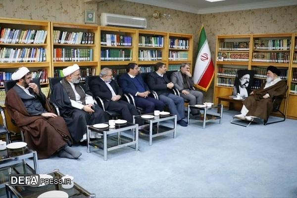 آیت‌الله علم‌الهدی: پاسخ به مطالبات مردمی تکلیف نمایندگان مجلس/ به دنبال راه‌حل‌های دسته جمعی برای تقویت مطالبهگری باشید