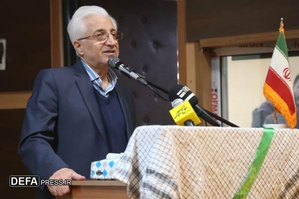 تالیف کتب و مستند کردن حماسه‌های دفاع مقدس موجب حفظ ارزش‌ها و جلوگیری از تحریف آن است