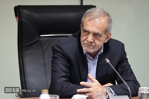 رئیس جمهور از حوزه ستادی وزارت نیرو و مرکز ملی دیسپاچینگ برق کشور دیدن کرد