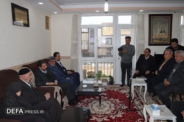 دیدار استاندار همدان با خانواده شهیدان «داغی» + تصاویر
