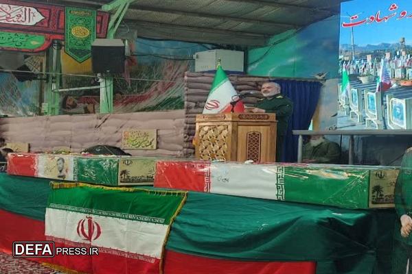 سردار فدوی: کلید حل مشکلات ادامه راه شهدا است