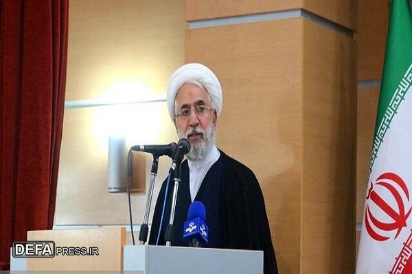 حجت‌الاسلام موحدی آزاد: احیای واحد‌های صنعتی صدقه جاری است