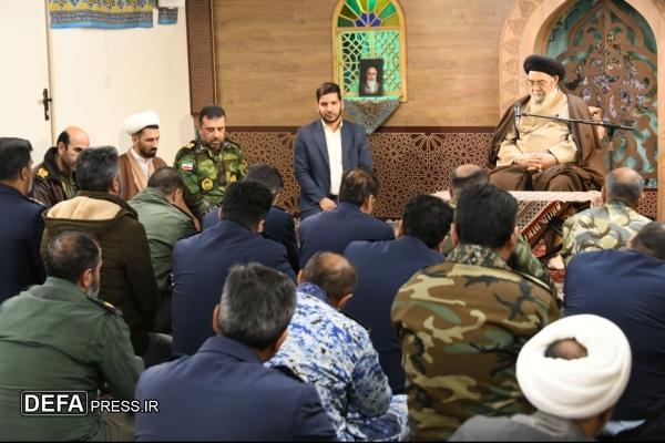 امام جمعه اصفهان: نیروهای مسلح با ایمان، از دلایل عزت امروز جمهوری اسلامی ایران است