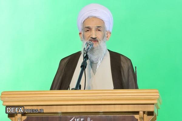 آیت الله محمدی لائینی: همه در راهپیمایی ۲۲ بهمن حضور شکوهمندانه داشته باشیم‌