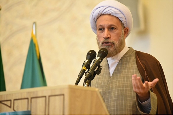 تاکید آیت‌الله دژکام بر برگزاری جشن باشکوه نیمه شعبان در مسجد وکیل