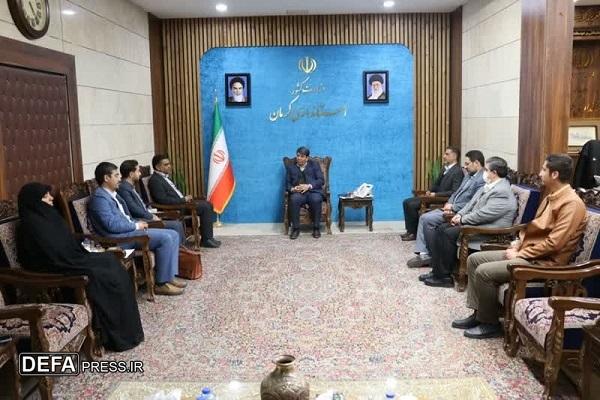 کسی که دغدغه محرومیت مردم جنوب استان را درک می‌کند، دلسوزانه کار کند