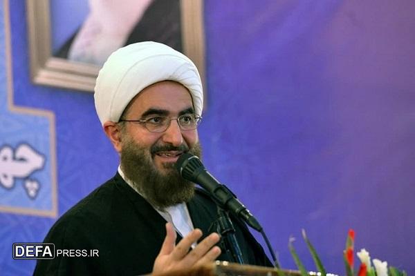 حجت‌الاسلام حاج علی‌اکبری: پایگاه‌های نماز جمعه باید اشاعه‌دهنده گسترش عدالت و اخلاق‌مداری باشند/ تفرقه‌افکنی و عداوت‌آفرینی در نماز جمعه جایی ندارد