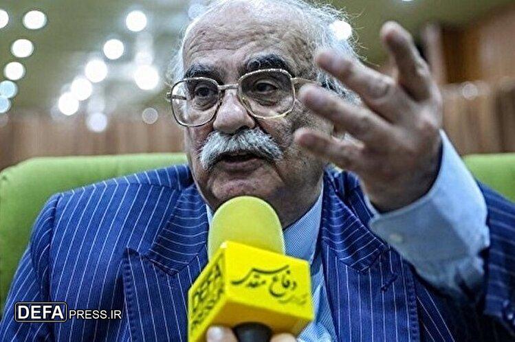 معتضد: ترامپ قابل اعتماد نیست/ مذاکره با آمریکا بی‌فایده است/ مشکلات کشور با مذاکره حل نمی‌شود