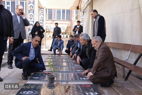 وزیر آموزش و پرورش به مقام شامخ سپهبد شهید سلیمانی ادای احترام کرد+تصاویر