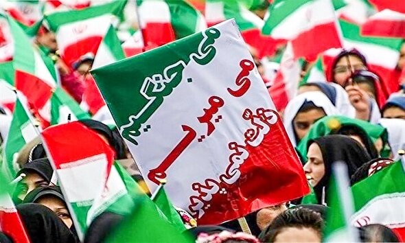 فیلم/ رهبر انقلاب اسلامی: پشتوانه‌ مردمی همین ۲۲ بهمن است