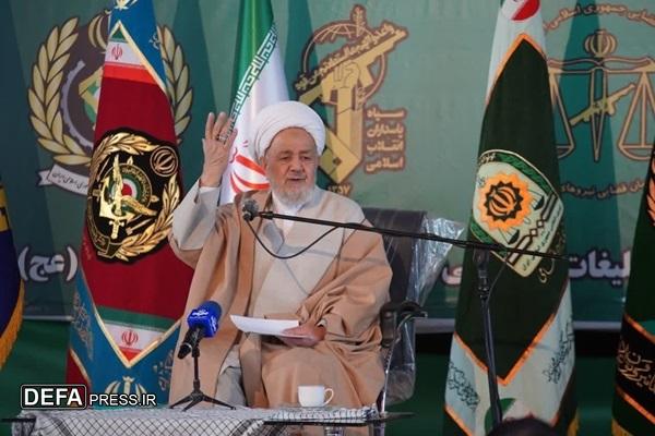 تقابل جبهه حق و باطل یک تقابل تاریخی است