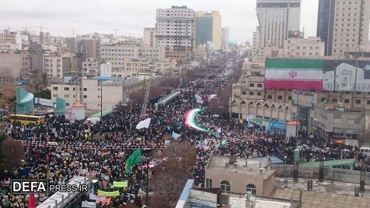 تردد و ورود موتورسواران در طول مسیر راهپیمایی ۲۲ بهمن ممنوع است