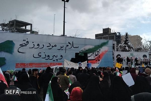 آغاز راهپیمایی یوم‌الله ۲۲ بهمن در مشهدالرضا+ تصاویر