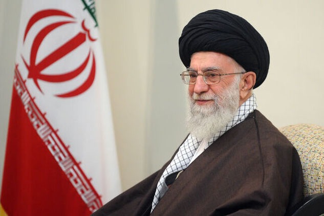امام خمینی(ره) نگذاشت این انقلاب در هاضمه قدرت‌ها هضم شود
