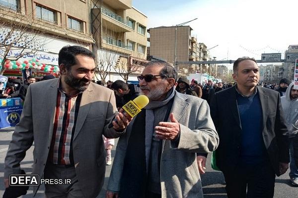 دریادار شمخانی: مردم در راهپیمایی ۲۲ بهمن پاسخ ترامپ را دادند