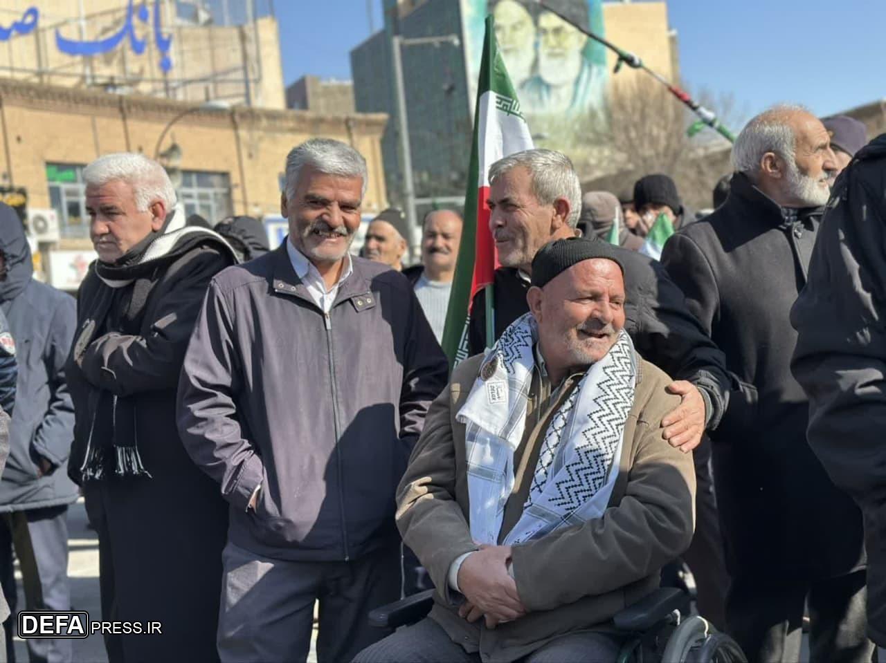 برگزاری راهپیمایی ۲۲ بهمن در سراسر کشور+تصاویر و فیلم