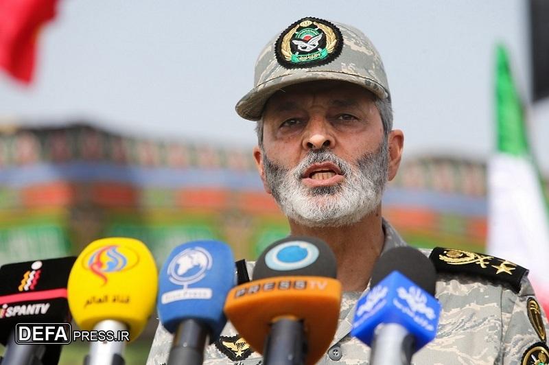 سرلشکر موسوی: حضور مردم در راهپیمایی ۲۲ بهمن مشت محکمی بر دهان ترامپ است