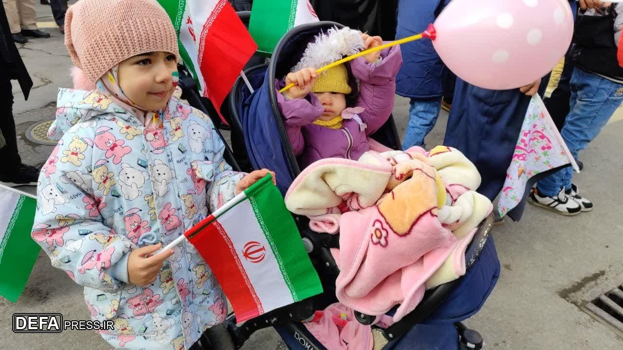 برگزاری راهپیمایی ۲۲ بهمن در سراسر کشور+تصاویر و فیلم