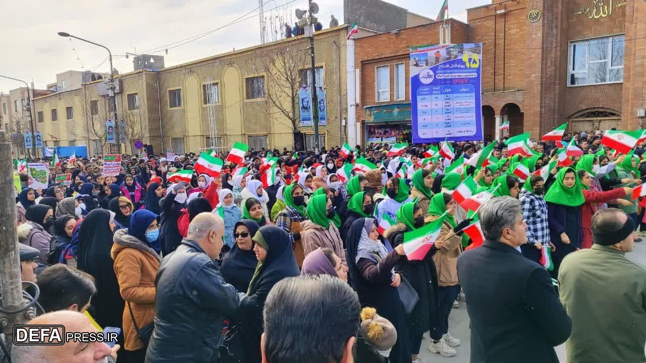 برگزاری راهپیمایی ۲۲ بهمن در سراسر کشور+تصاویر و فیلم