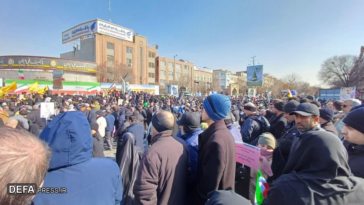 برگزاری راهپیمایی ۲۲ بهمن در سراسر کشور+تصاویر و فیلم