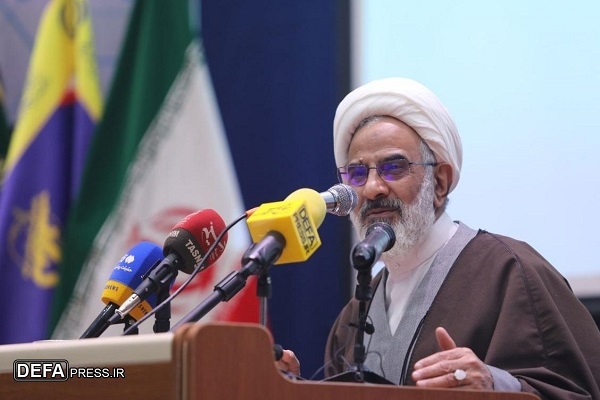 حاجی صادقی: ملت ایران وفادارتر‌ از مسلمانان صدر اسلام‌اند