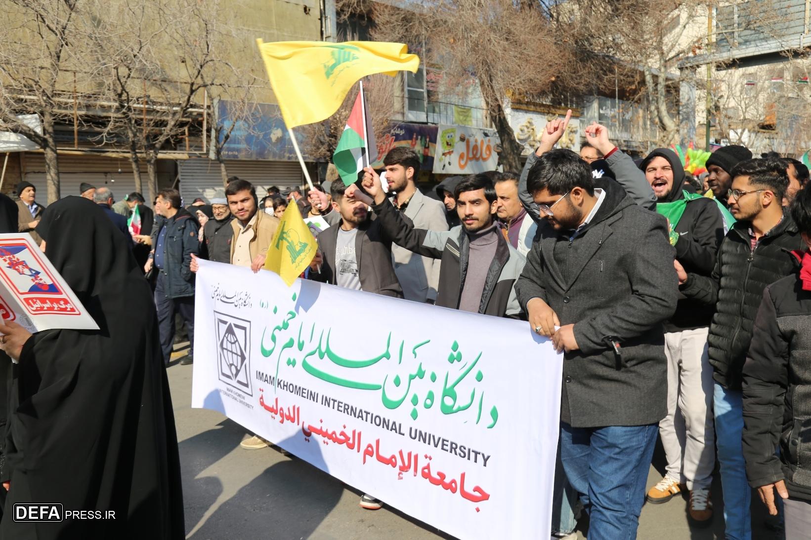 جشن بزرگ پیروزی انقلاب در قزوین جشن بزرگ پیروزی انقلاب در قزوین