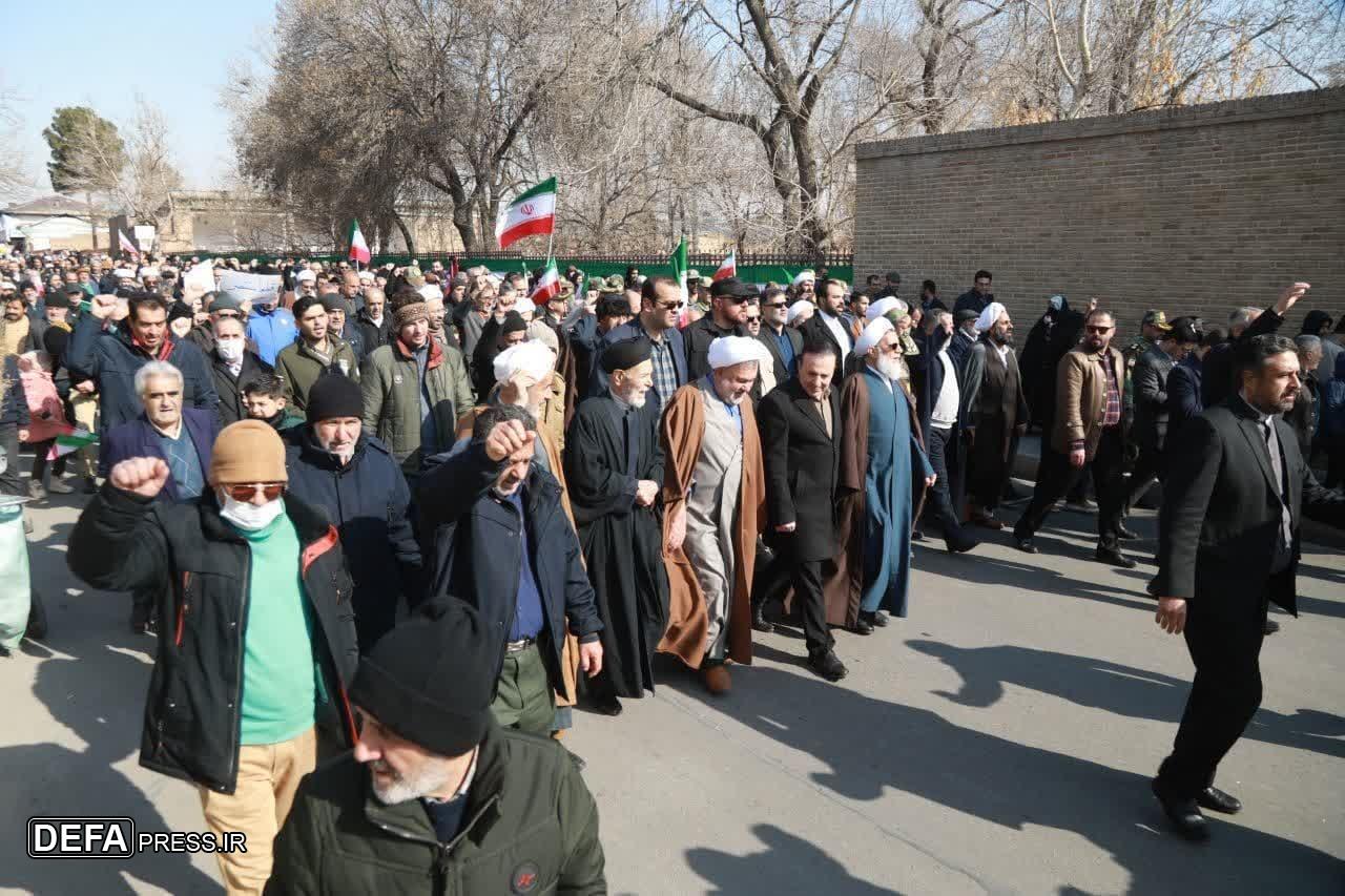 جشن بزرگ پیروزی انقلاب در قزوین