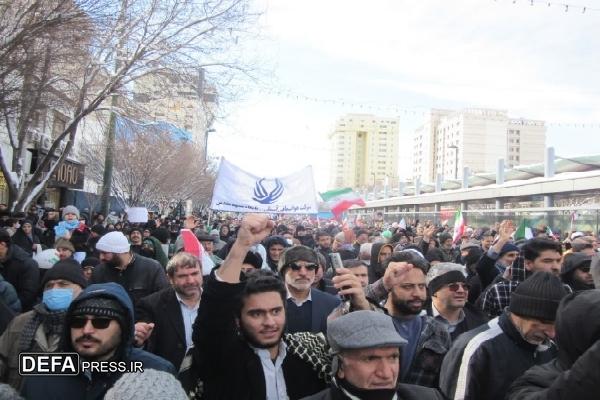 حضور فرمانده هوانیروز ارتش در راهپیمایی یوم‌الله ۲۲ بهمن مشهد+ تصاویر