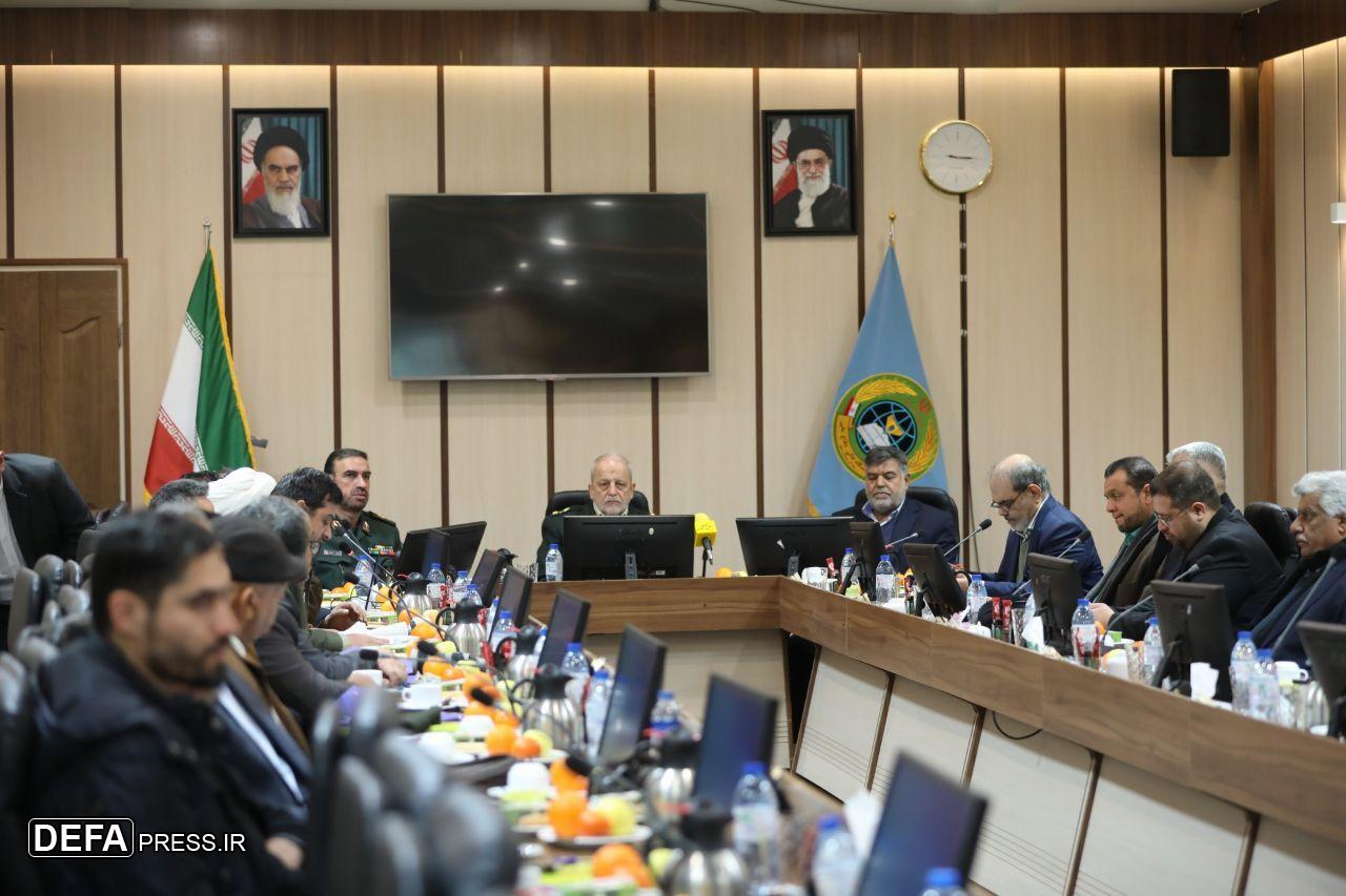 نشست مشترک اساتید دانشگاه‌های عراق با فرمانده دانشگاه عالی دفاع ملی برگزار شد 
