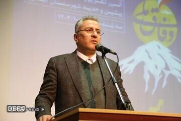 اختتامیه جشنواره فیلم بسیج قزوین برگزار شد اختتامیه جشنواره فیلم بسیج قزوین برگزار شد
