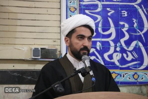 رئیس عقیدتی سیاسی گروه ۴۴ توپخانه نزاجا: امروز توجه به قرآن در راس برنامه‌های عقیدتی سیاسی است