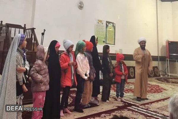 حجت الاسلام یزدانی: کاروان شادی اهالی مسجد در میان مردم روستا‌ها و مناطق محروم خراسان شمالی