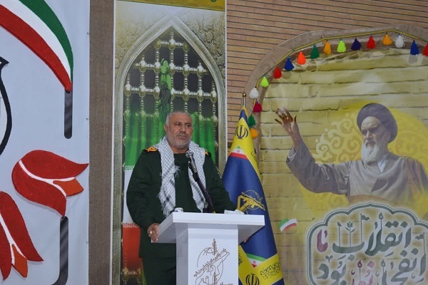 سردار اکبری: انتخاب دوشهید شاخص از چهارمحال و بختیاری باعث افتخار است