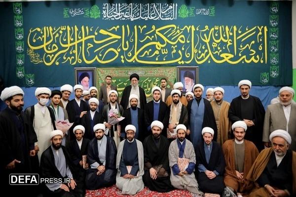 آئین عمامه‌گذاری طلاب حوزه علمیه گرگان در میلاد حضرت مهدی (عج)