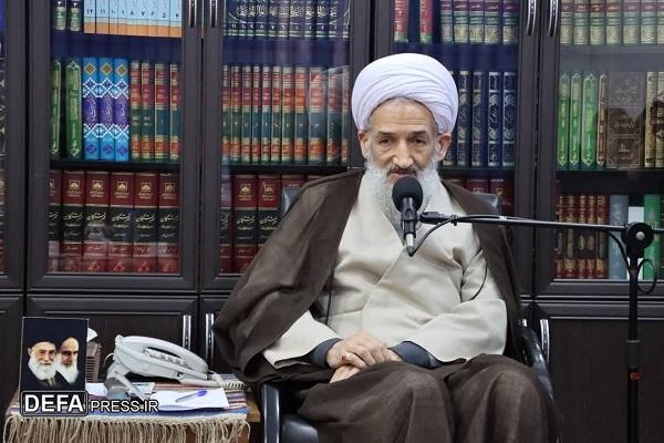 آیت الله محمدی لائینی: ضرورت عادلانه کردن تعرفه‌های پزشکی، توجه به مسئله جمعیت و رفع دوگانگی درمان و آموزش