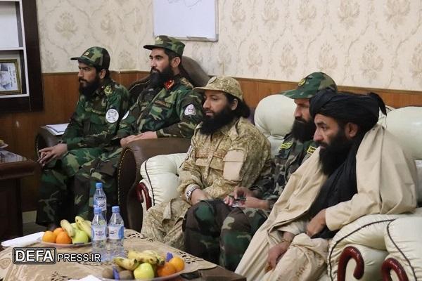 گفت‌وگوی مرزی فرمانده هنگ مرزی تایباد با کمیسار درجه ۱ افغانستان+ تصاویر 