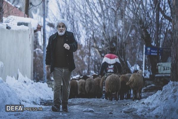 چشم بادومی؛ روایتی از دغدغه‌های نسل جوان